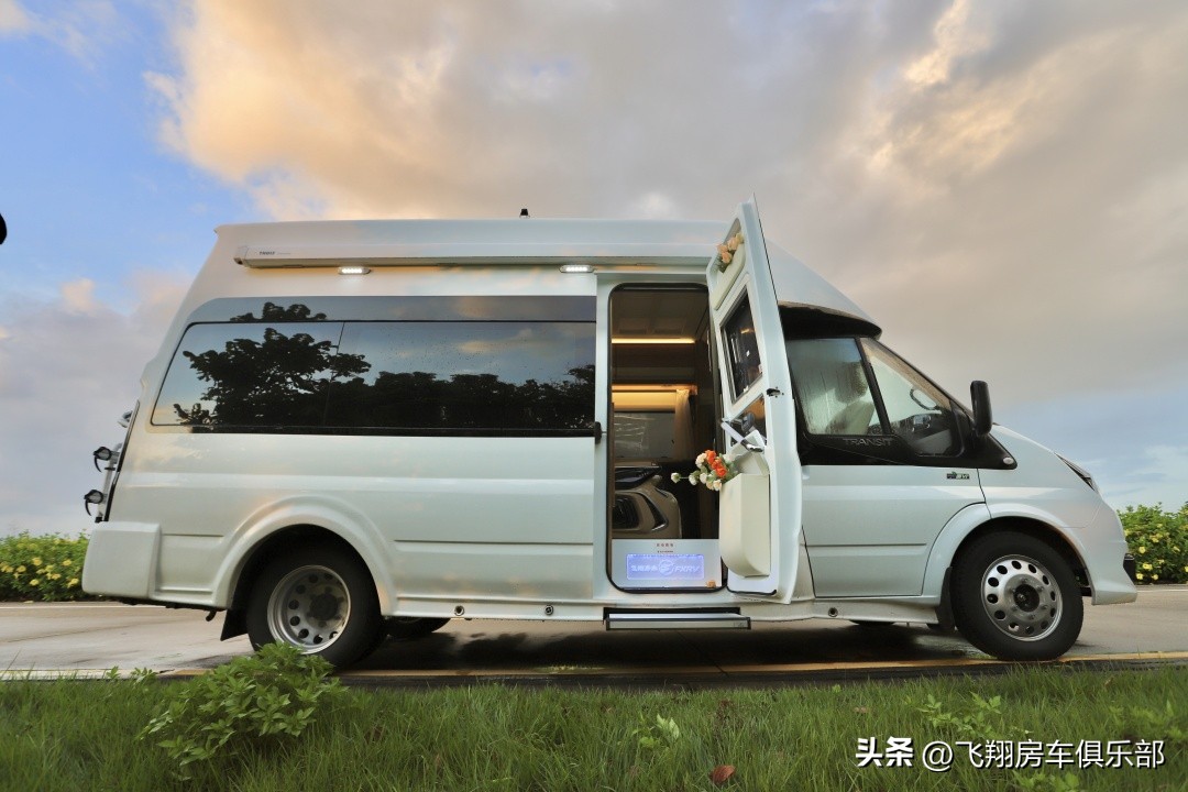 刚官宣就“火遍全网”的新车，飞翔再次证明其实力，亮点大升级！