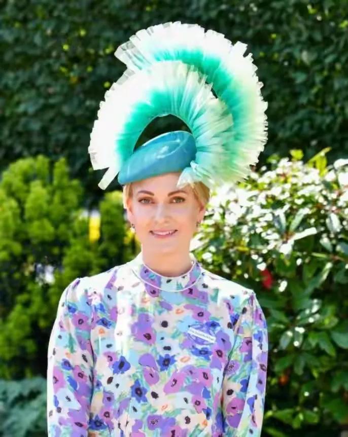 英国皇家赛马会衣服帽子,英国赛马帽子