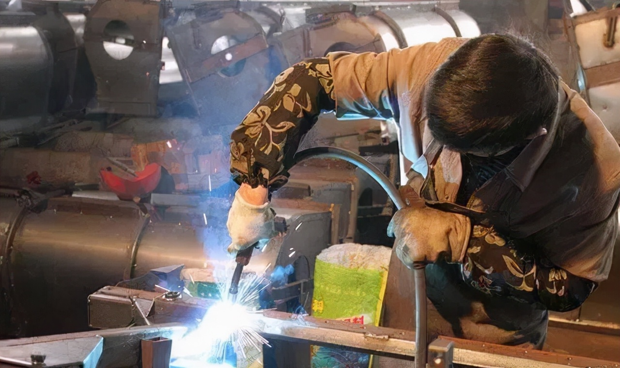 二保焊焊接成品缺陷大全图,二保焊探伤仪器怎么看缺陷