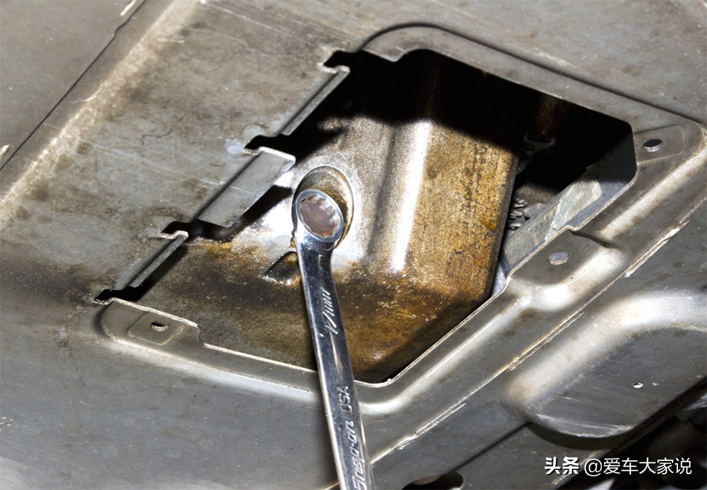 掌握换机油的量,刹车油最简单三个使用方法