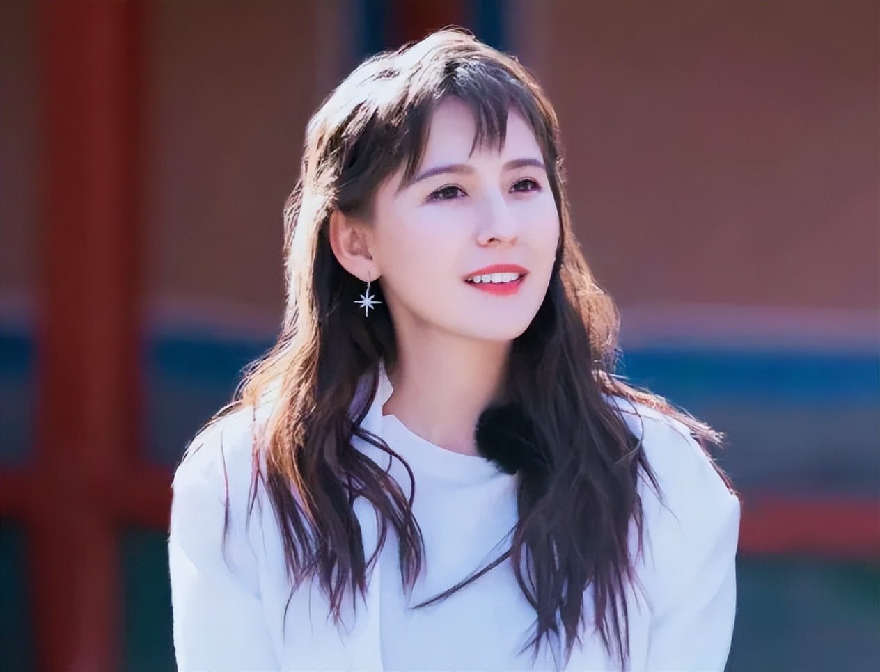 飞天奖新晋视后热依扎,热依扎获飞天奖视后采访