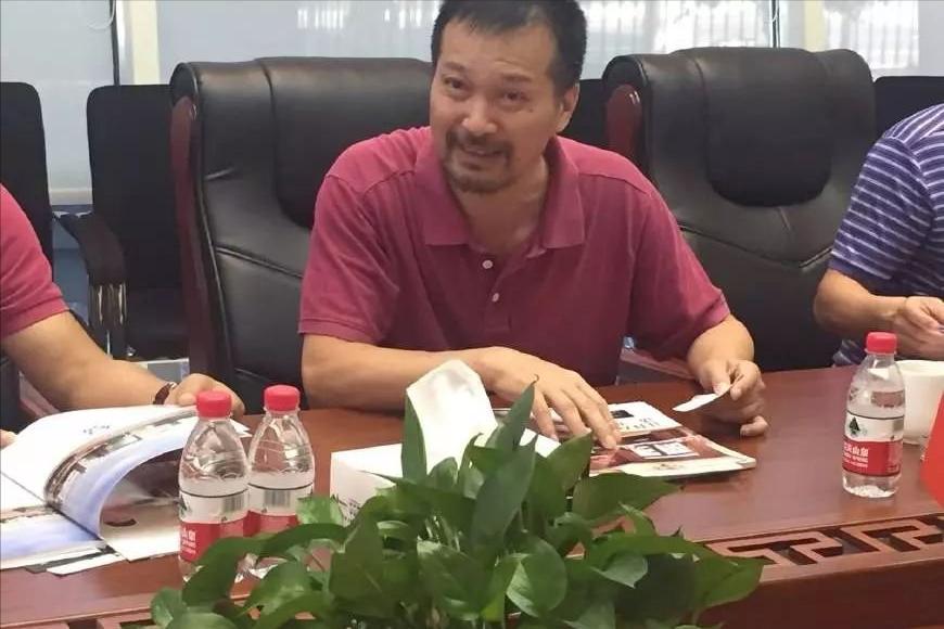 插座之王阮立平,阮立平公牛插座工厂