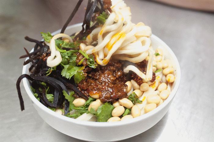 《徐州吃面地图》:32家面馆!狂吃一个月不重样