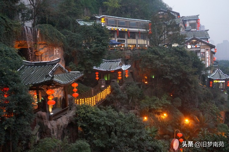 重庆游玩攻略2日游价格,重庆游玩攻略2天路线