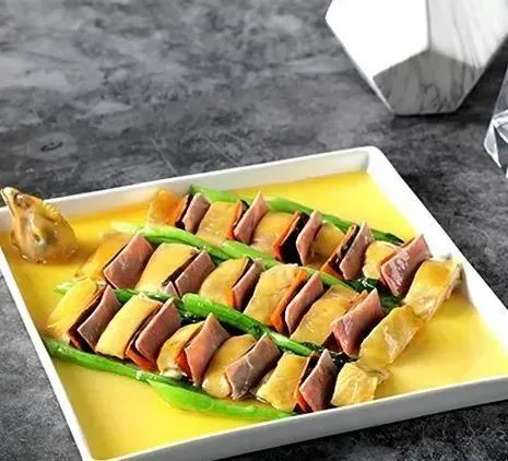 八道酒楼旺销融合菜,10道干锅旺销招牌菜