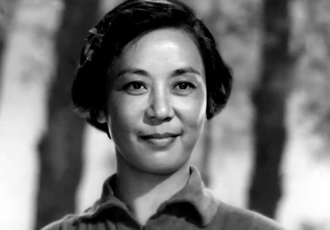 秦怡饰演最年轻的角色,秦怡96岁时曾参演电影