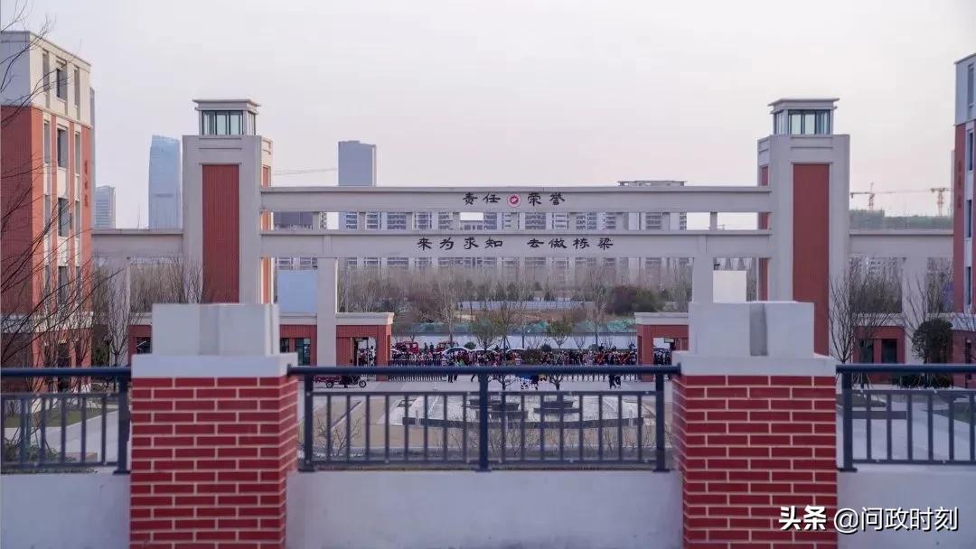 文明校园创建擦亮立德树人底色,创建文明校园从我做起简单又好看