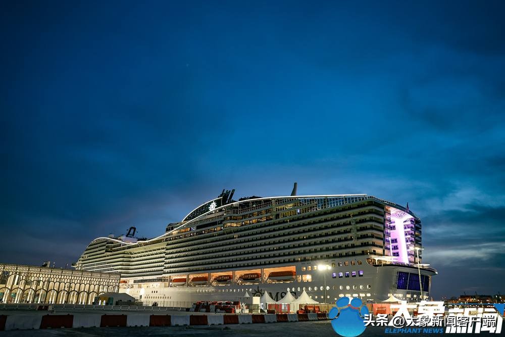 卡车来了的视频,卡车来了