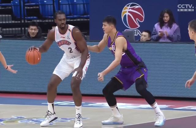 被轰,暴力隔扣马布里