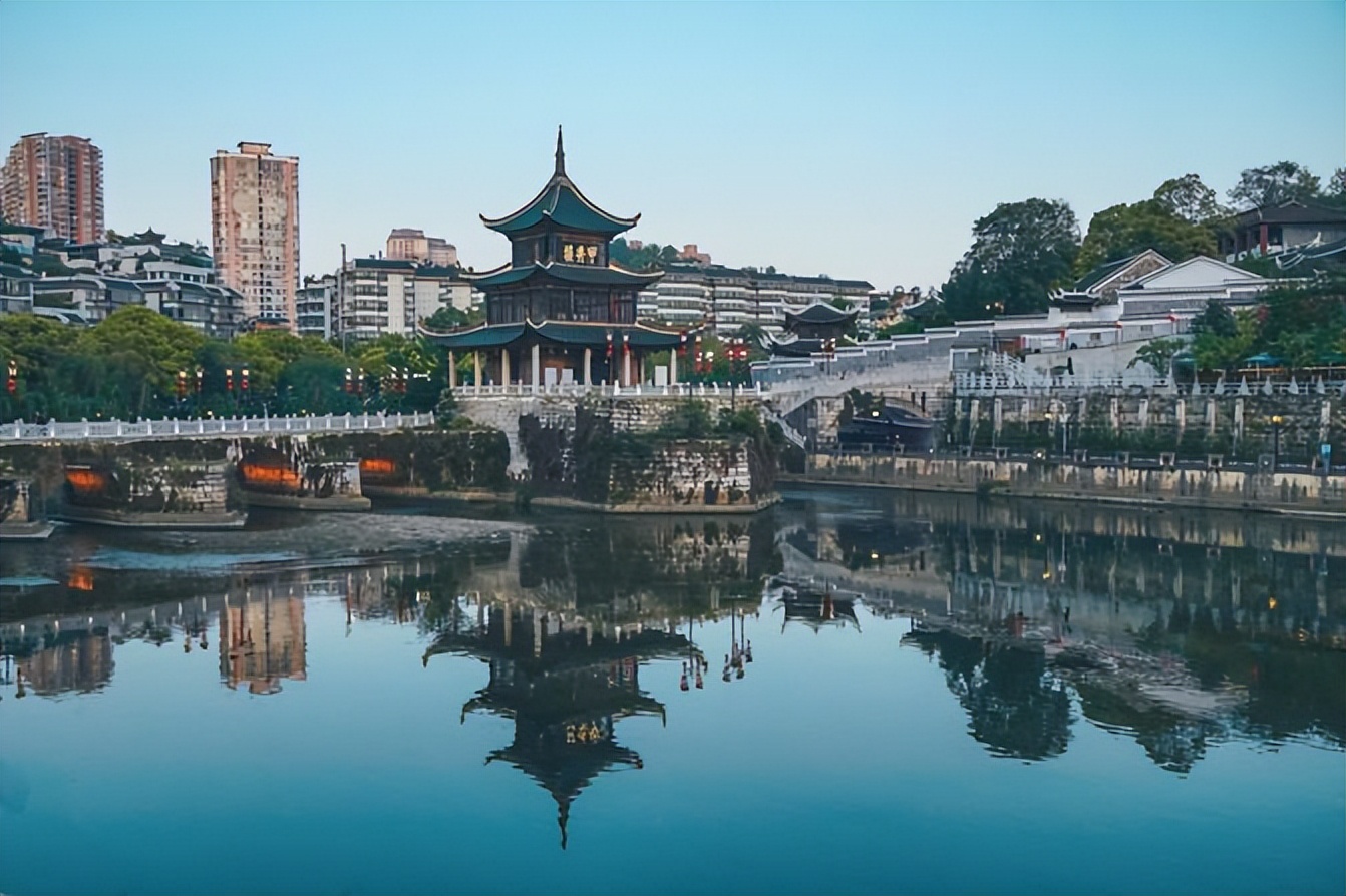 贵州5天4晚旅游攻略价格,贵州5天4晚纯玩团攻略