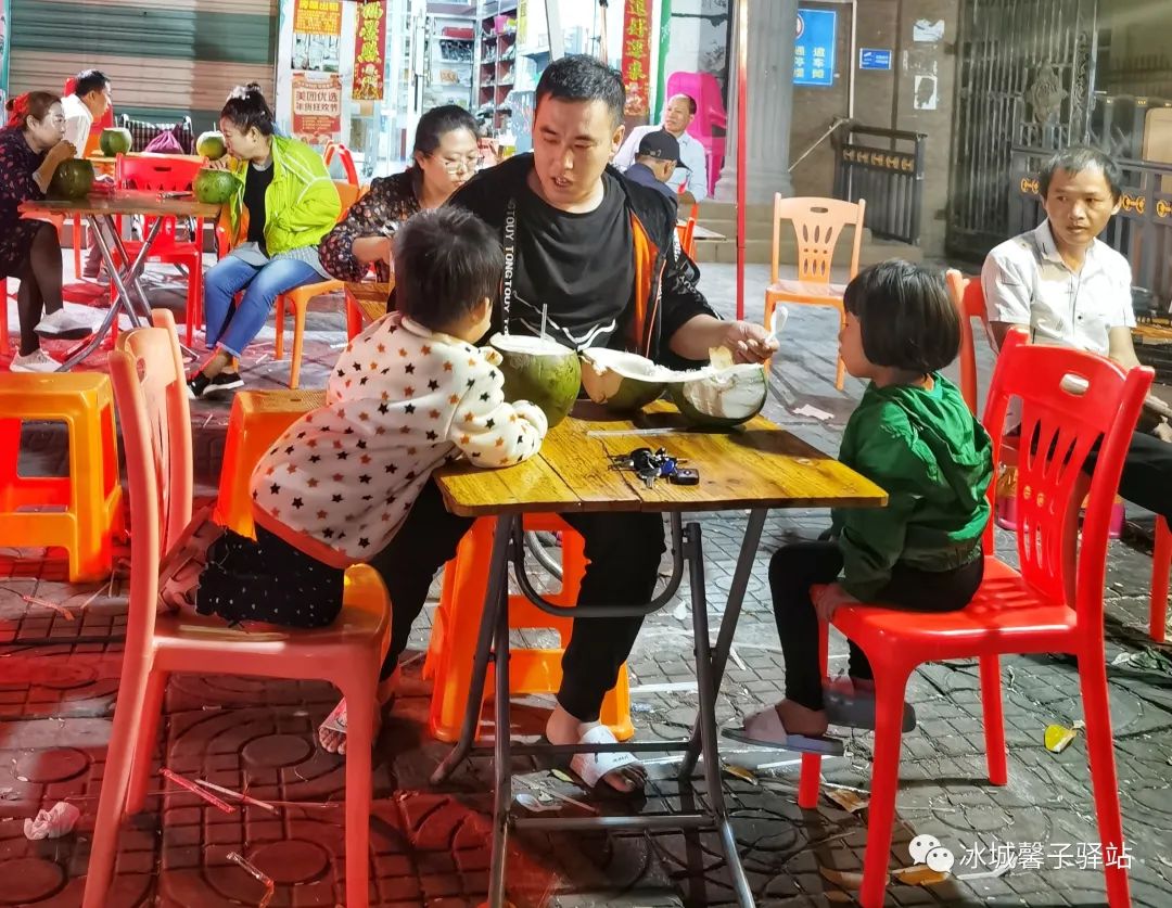 海南九所夜市,三亚九所夜市