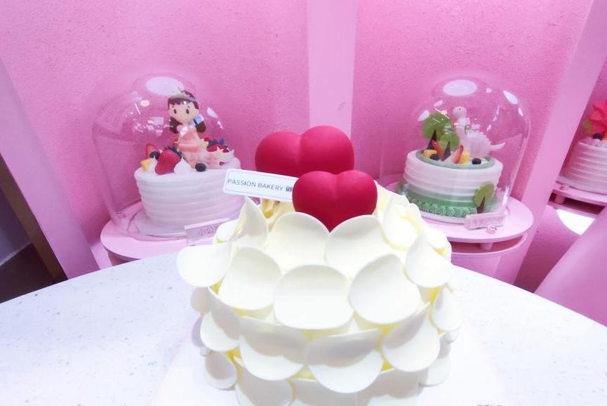 御品轩携手世界冠军推出520限定蛋糕，甜蜜表白不容错过