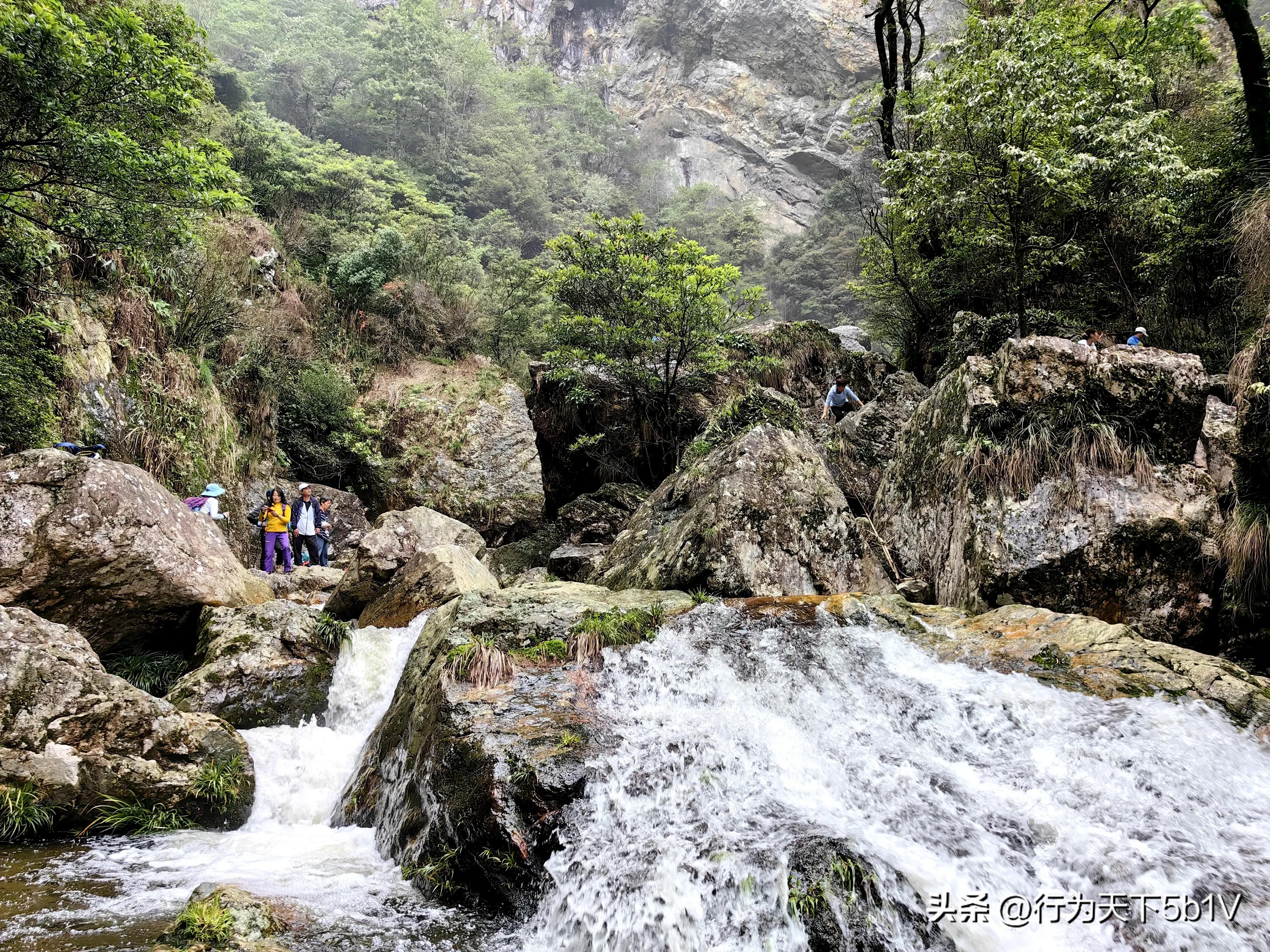 【探秘宛田红滩瀑布溯溪梦江吉翁瀑布】穿越花坪神秘风景线