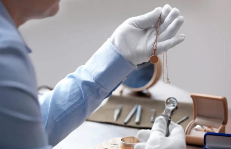 二手包包奢侈品靠谱吗,二手奢侈品包行业内幕