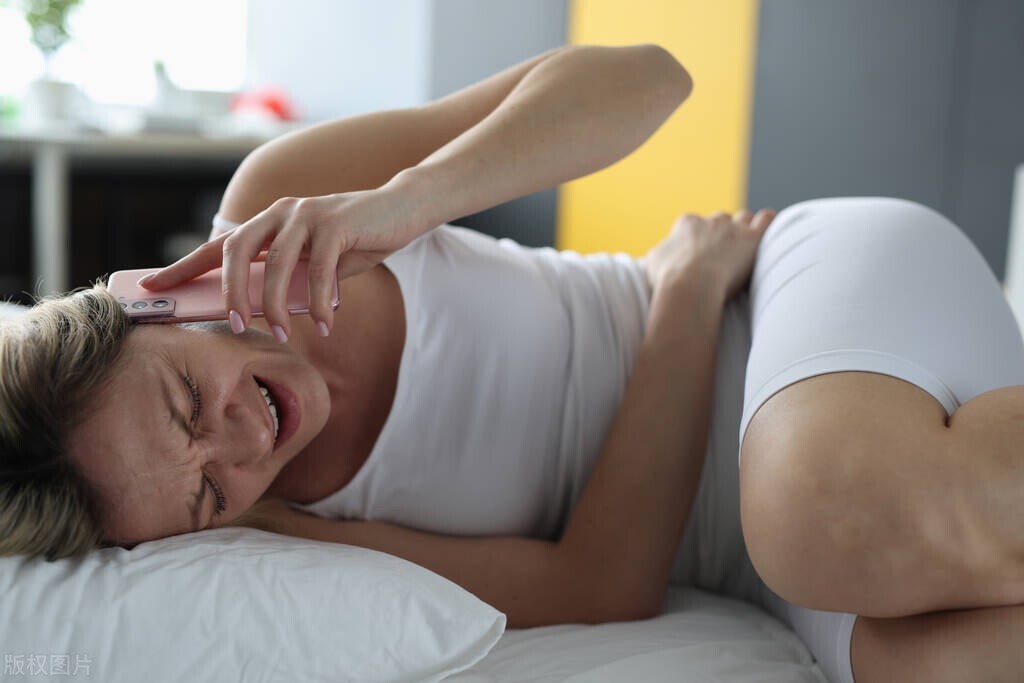 妊娠剧吐怎么熬过去,妊娠剧吐吃什么水果治孕吐