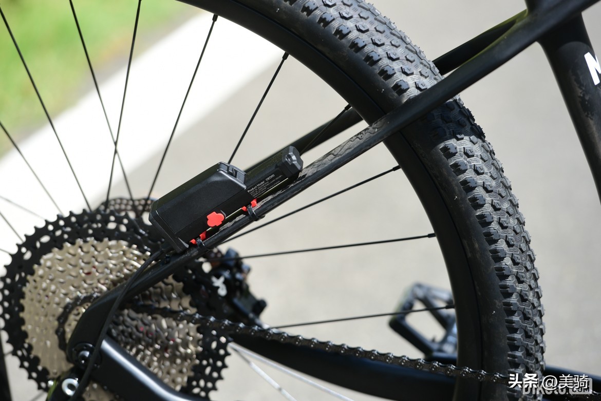 碳纤维公路车油压碟刹,公路碟刹碳纤维轮组推荐