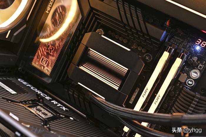 黑金全塔海景房——ROGZ790HERO+4080猛禽+追风者NV7装机展示