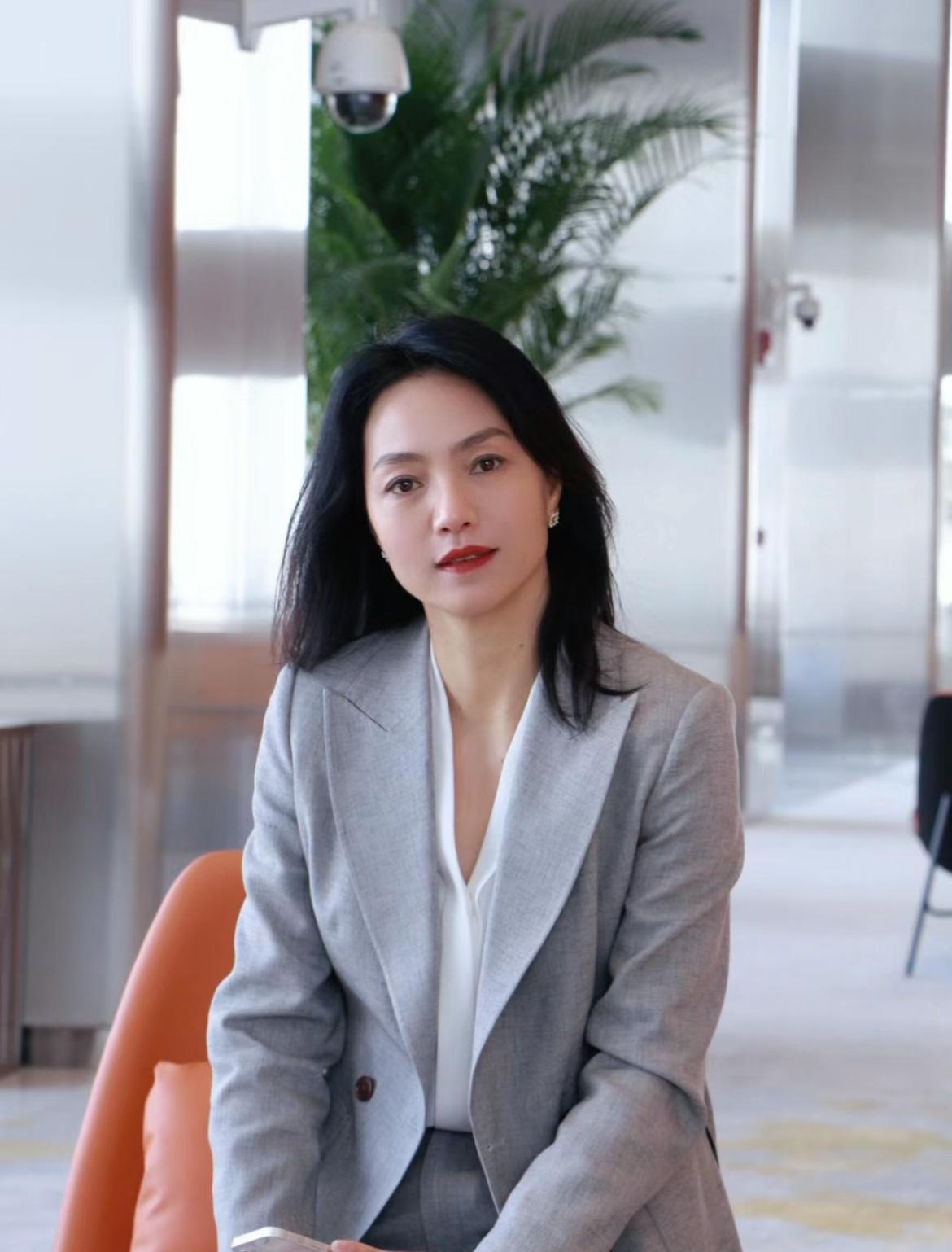 50岁姐姐锻炼,五十岁姐姐力量训练