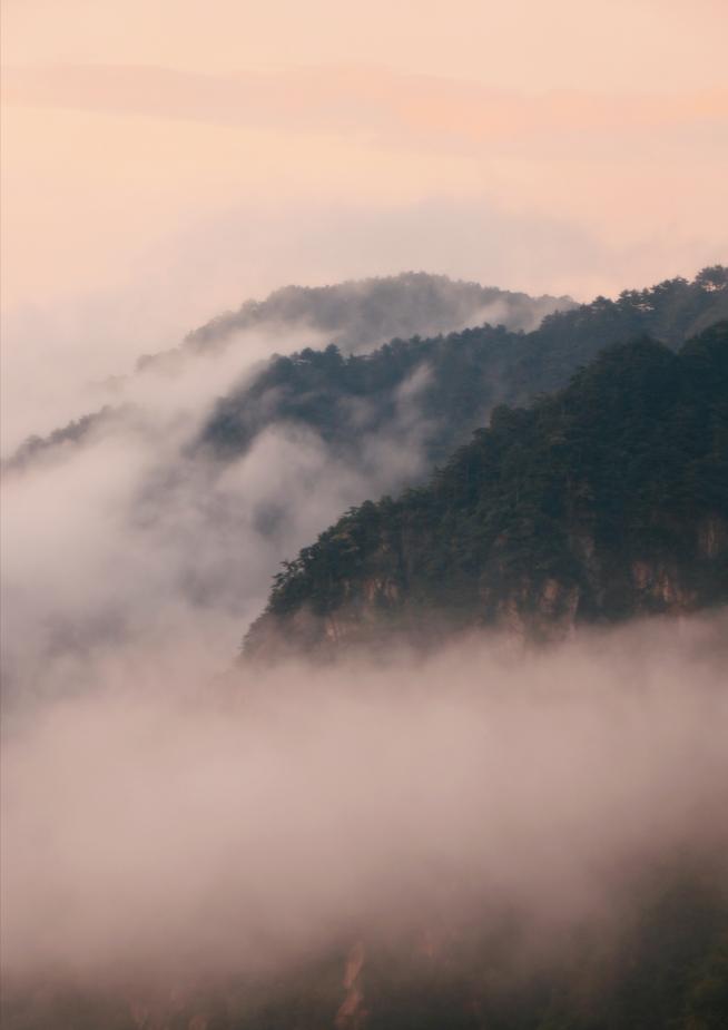 不愧是天下第一山真的很壮观,不愧是天下第一奇山
