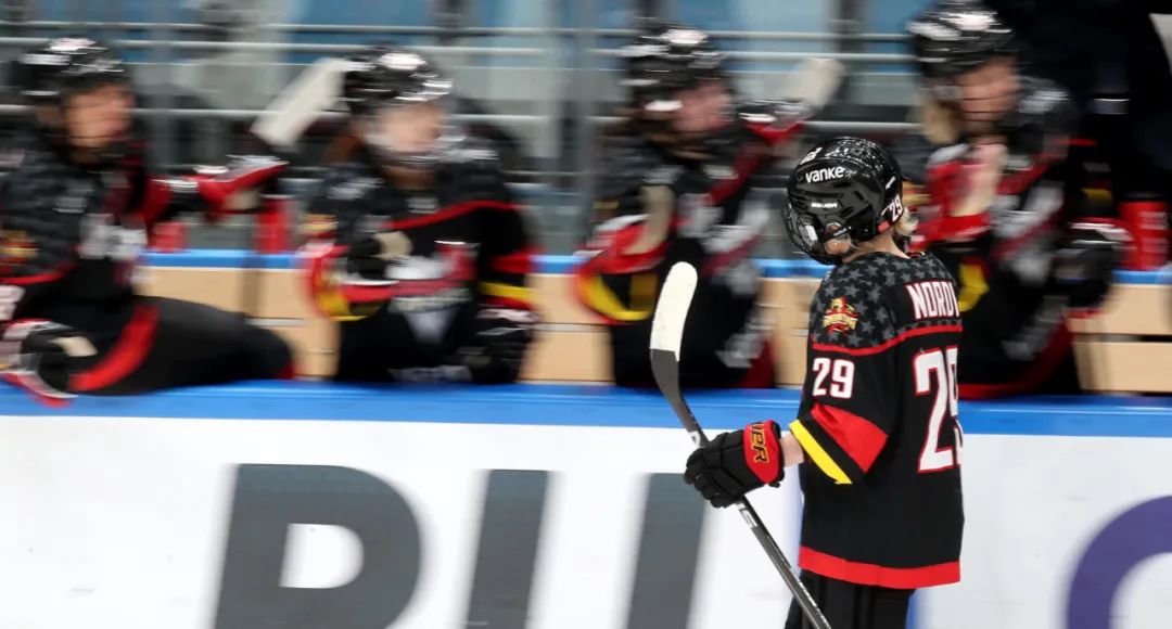 瑞典冰壶女队员,瑞典冰壶女队队长