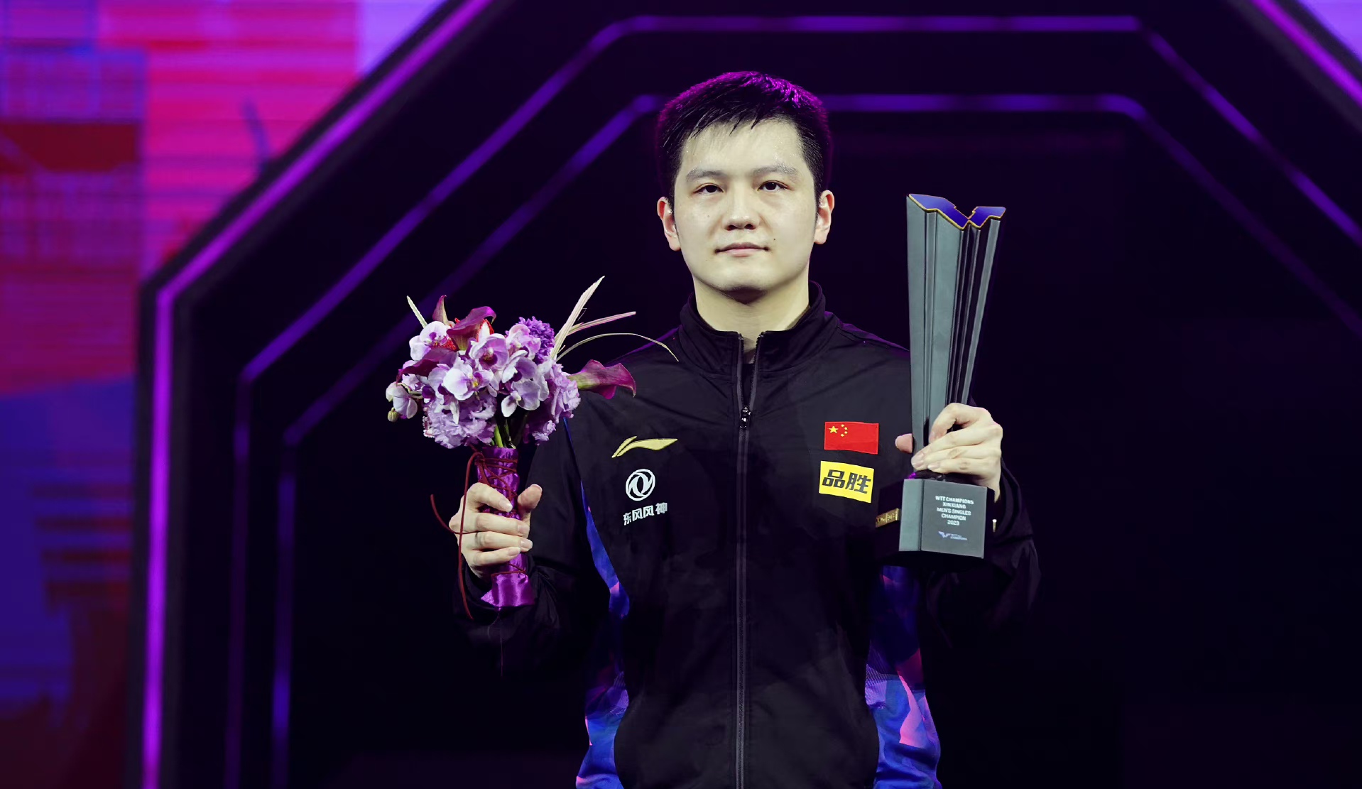 樊振东两次绝境翻盘,樊振东半决赛表现怎样