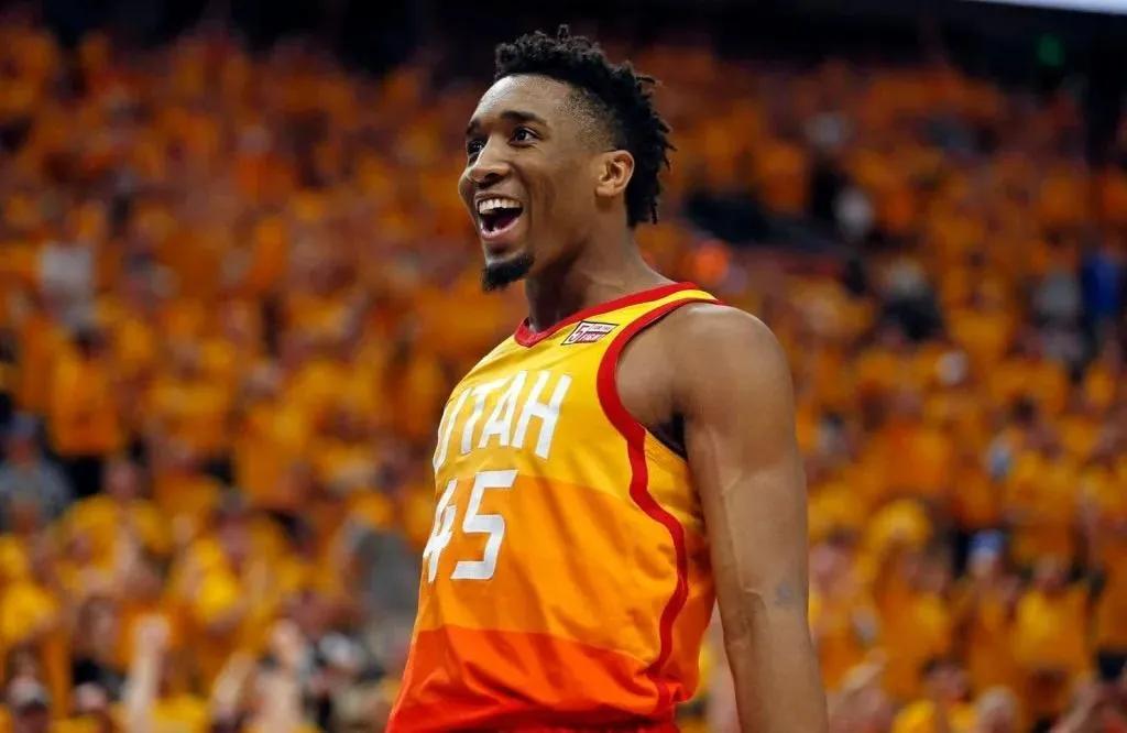 美媒评选历史球队排名,美媒重排30支球队公认队史第一人