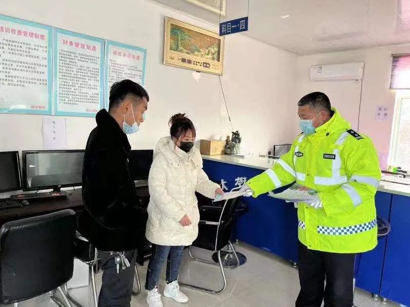 把好安全监管第一关,交警把牢道路安全第一道防线