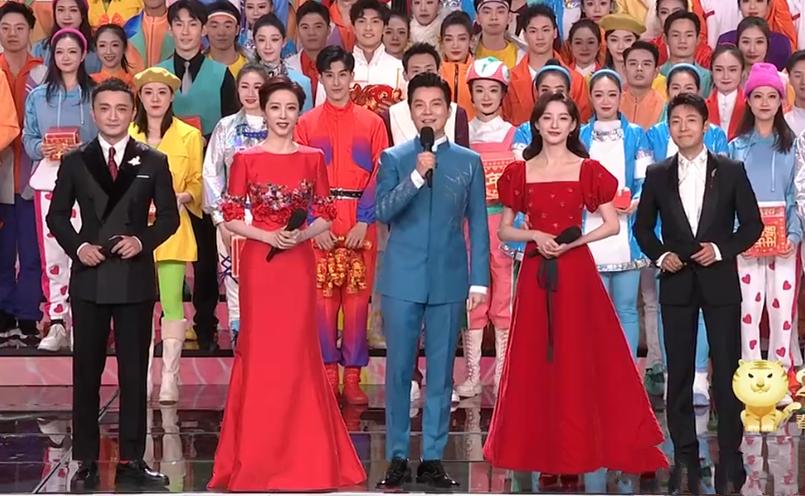 5位央视虎年春晚主持人，最小29岁，个个实力不凡，皆受观众喜爱