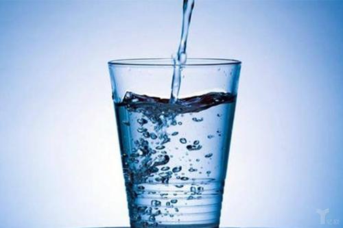 雀巢和国外矿泉水事件,雀巢瓶装水欺诈对我国影响