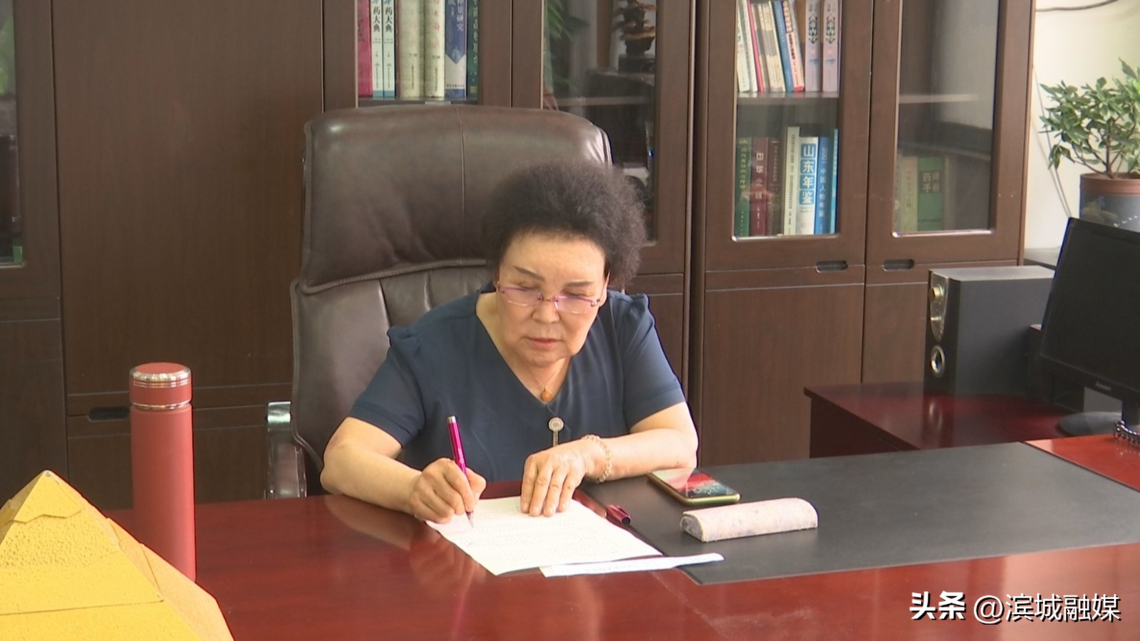 人大代表为人民履职尽责显担当,人大代表风采坚守初心牢记使命