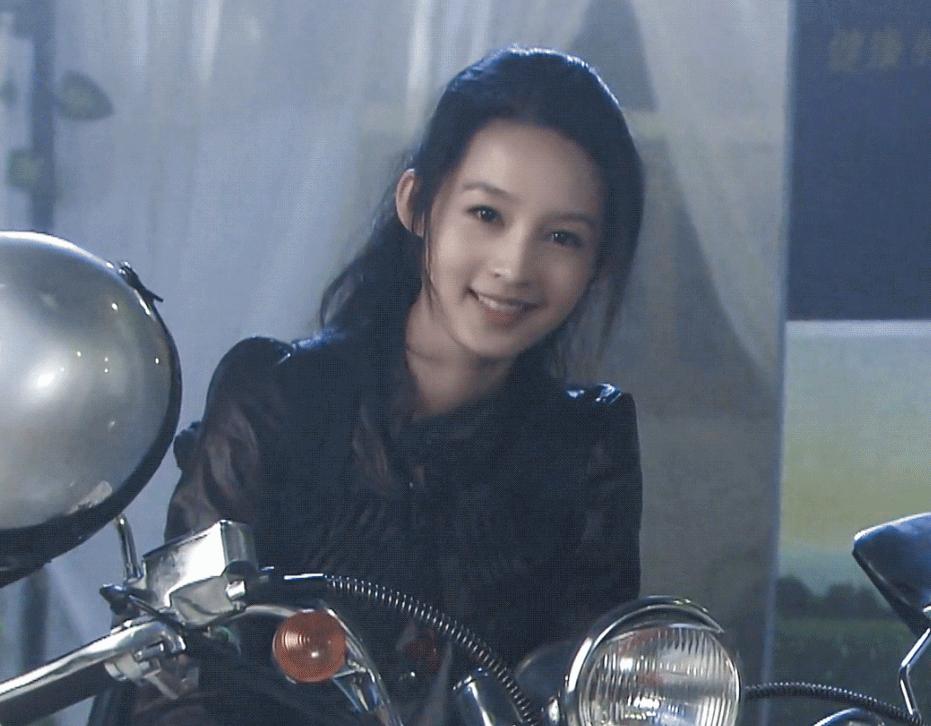 12位颜值不够还演绝色美人的女星,最耐看的7位女星第一却无人能及