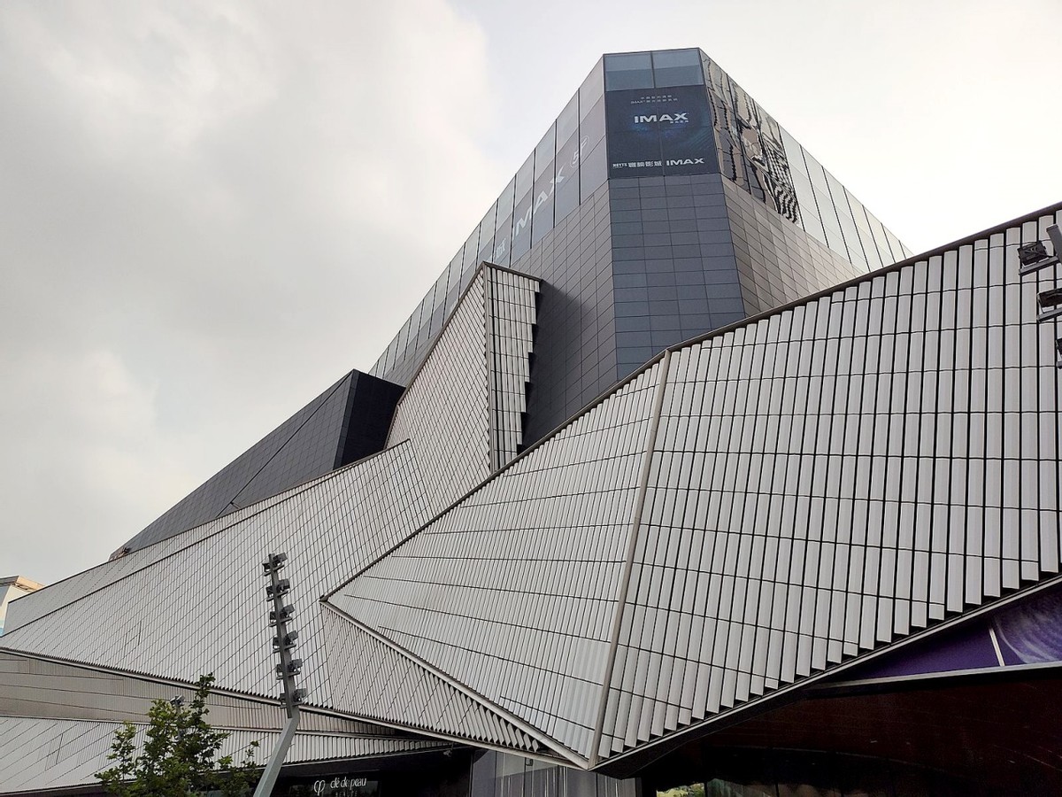 motorazr折叠屏第2代,motorazr2022折叠屏手机怎么样