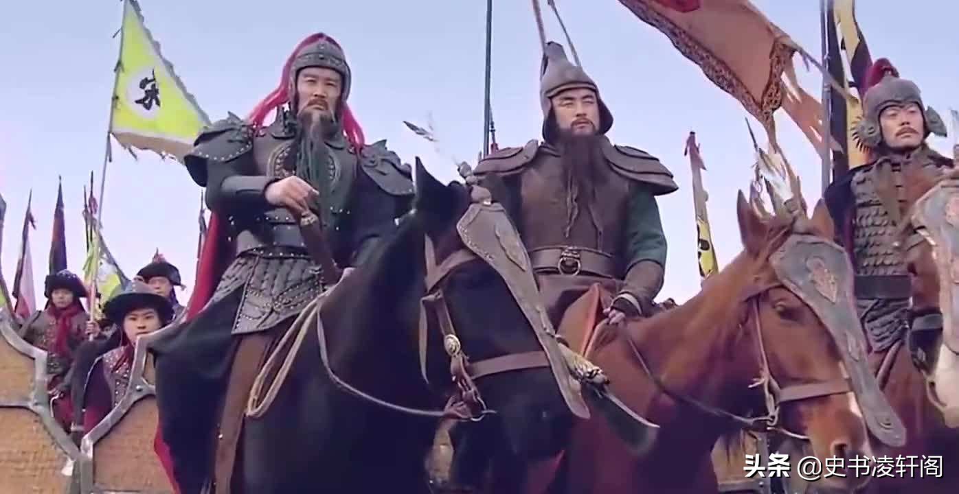 为什么关胜比林冲还排名靠前,林冲对战关胜林冲