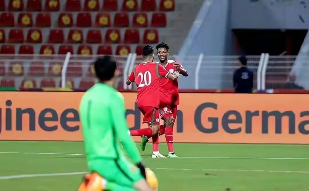 年薪几千万!比肩五大联赛!极端市场化模式,把中国足球推向深渊