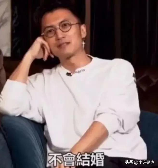 王菲晒谢霆锋私照秀恩爱,谢霆锋王菲罕见秀恩爱