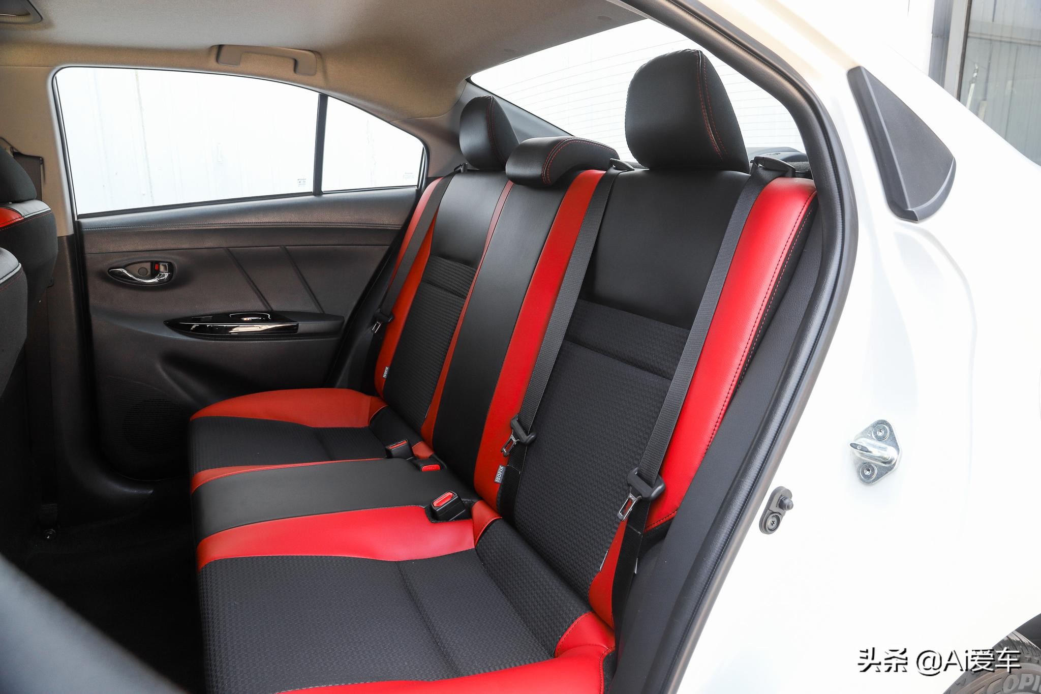 丰田最小型省油车二手车,丰田最便宜2.5自吸车型