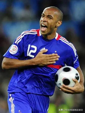 优秀进攻人才的凋零，是现代足球给人感觉比以前更弱的真正原因