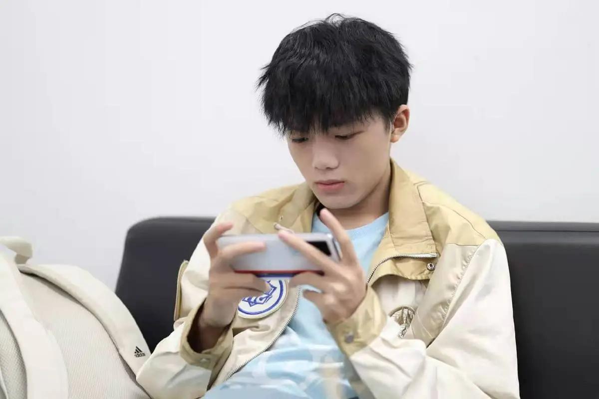 转会期最新消息kplag挂牌,kplag6.6转会后打的比赛