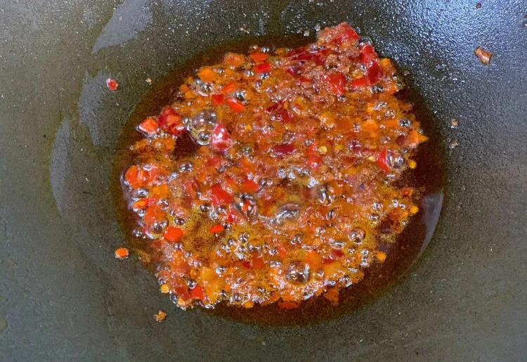 中老年人每天吃多少高蛋白合适,老人多食高蛋白食物好吗