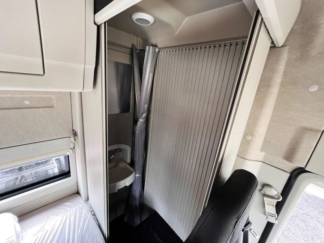 解放鹰途头等舱挡位介绍,解放鹰途头等舱4米2