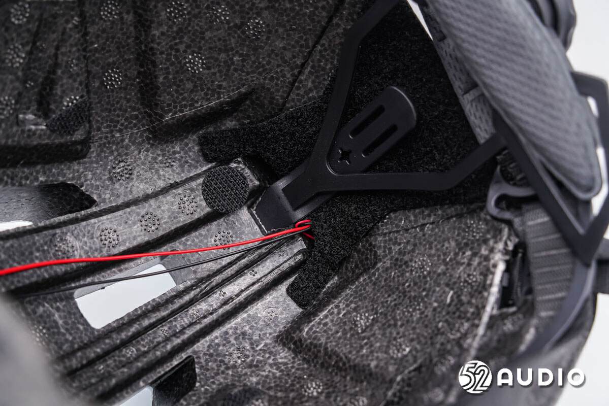 foxwear智能头盔补光,foxwear智能头盔使用方法