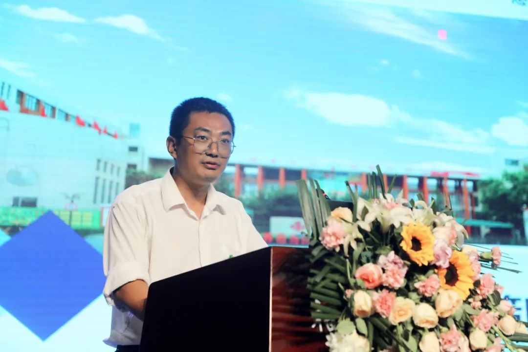 专家小学数学讲座,专家讲座小学语文