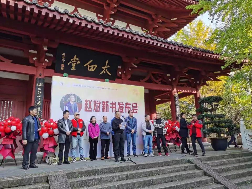 「唐风浩荡」022||崔颢①烟波江上使人愁：一首诗就能让诗仙缄口