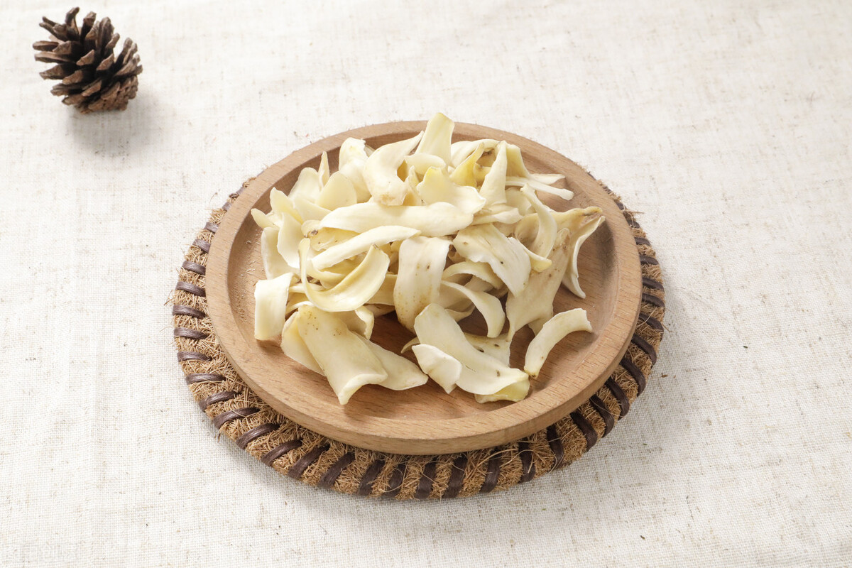 嗓子有痰怎么才能祛痰吃什么药,喉咙有痰吃什么祛痰药最快