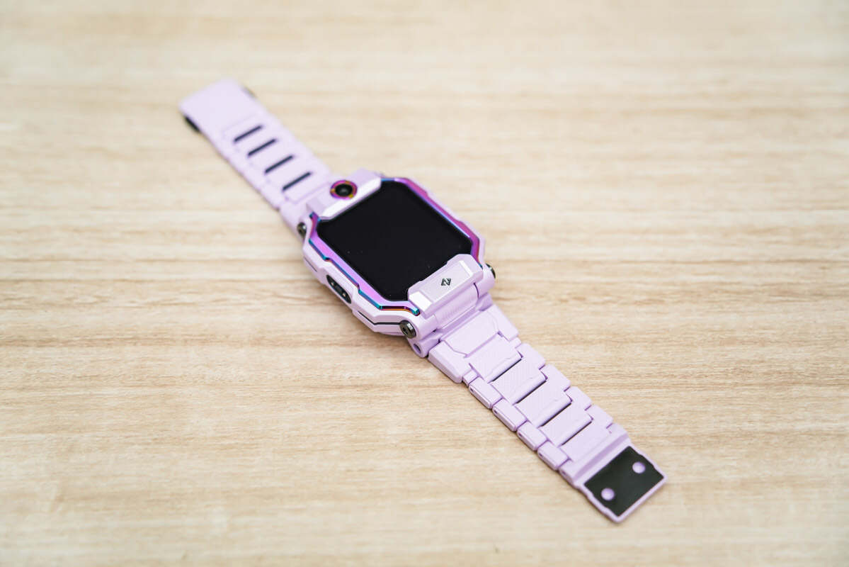 z9小天才电话手表有哪些功能,小天才z9手表调整表带