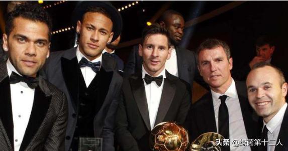 足球解读内马尔,早期内马尔对足球有一种纯粹爱