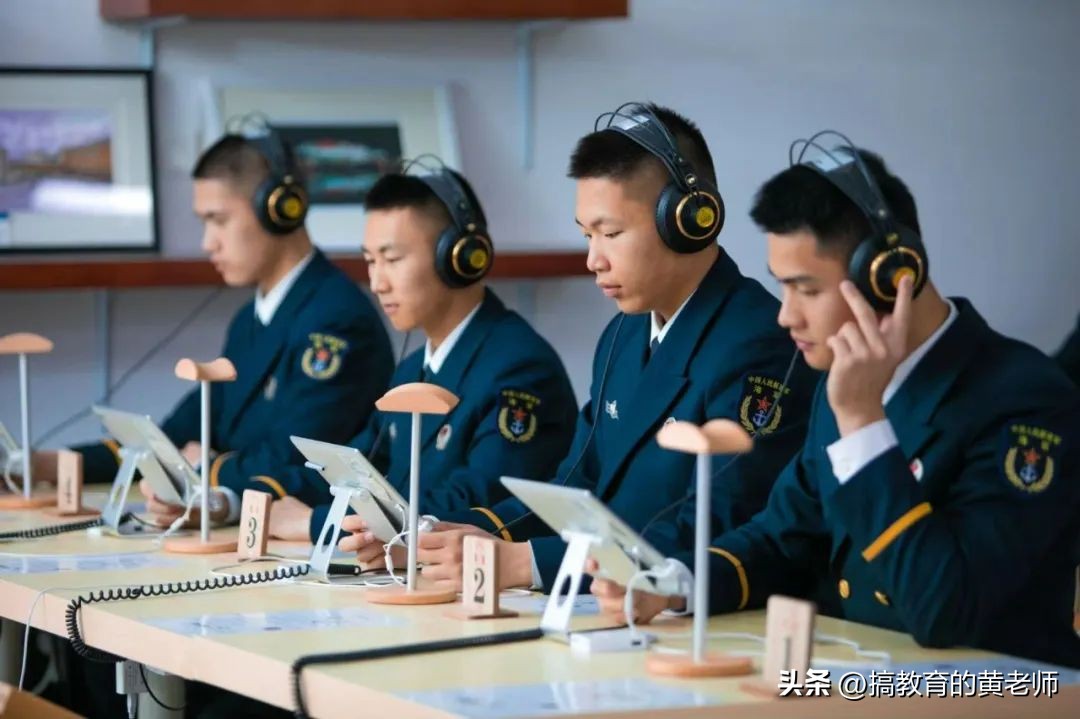 海军潜艇学院招生条件,海军潜艇学院在部队怎么考