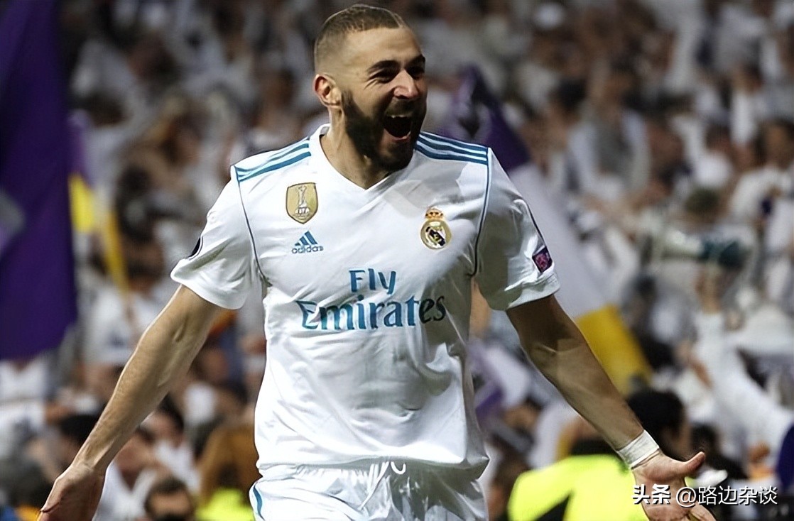 2011年世界足坛最佳阵容,20年天下足球最强阵容视频