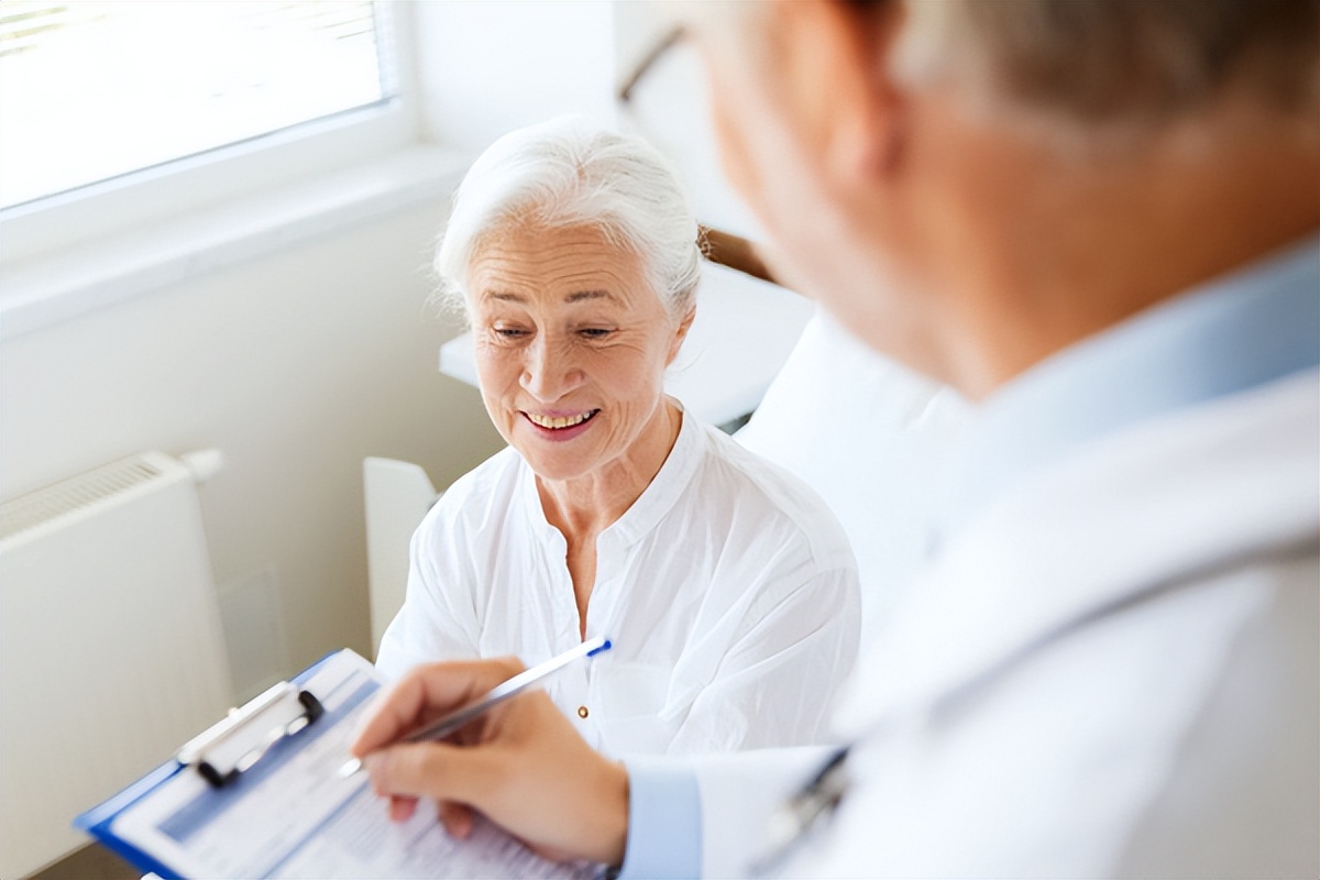 夫妻间出现外阴瘙痒是怎么回事,夫妻间出现外阴痛