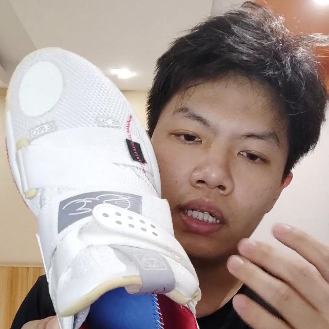 球鞋中底怎么修复,球鞋换底会有异响